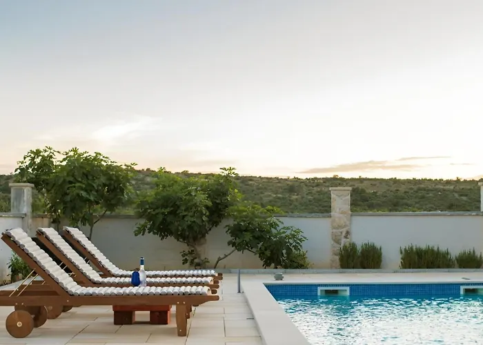 Villa Rozara By Guide Primošten