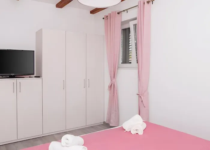 Rozara By Guide Villa Primošten